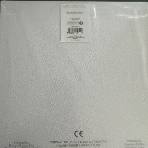 NIB Christian Dior's Limited Edition 500-Piece "Around the World" Puzzle - Picture 4 of 4